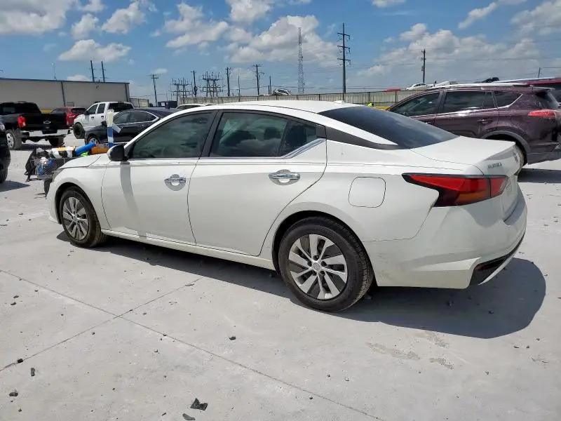 2020 NISSAN ALTIMA S  