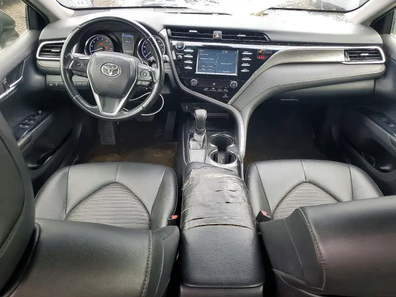 2018 TOYOTA CAMRY SE  