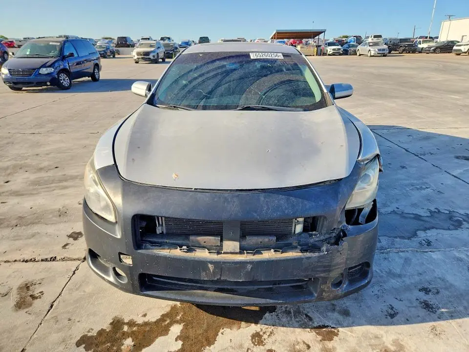 2010 NISSAN MAXIMA 3.5 S  