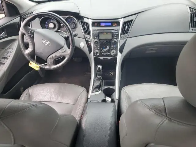 2013 HYUNDAI SONATA SE  