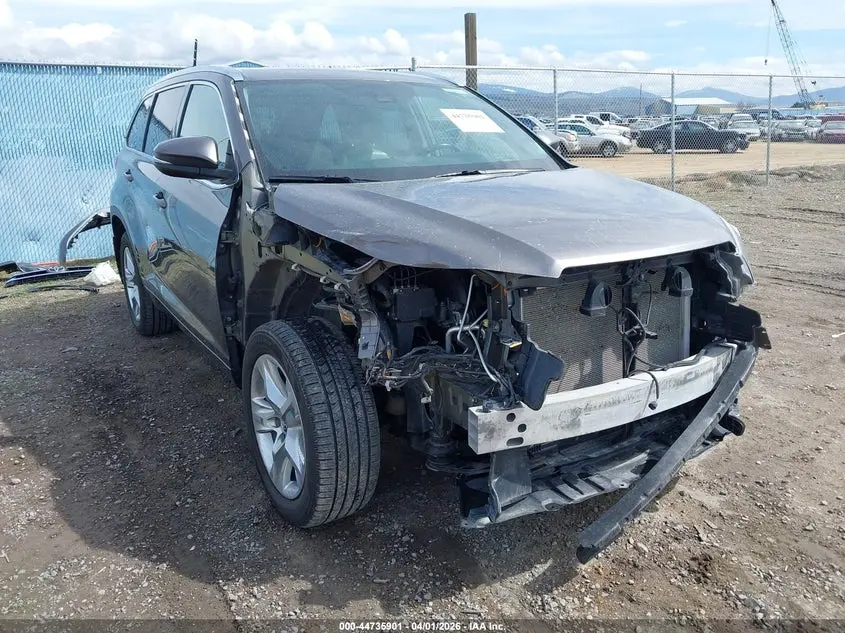 2019 TOYOTA HIGHLANDER LIMITED
