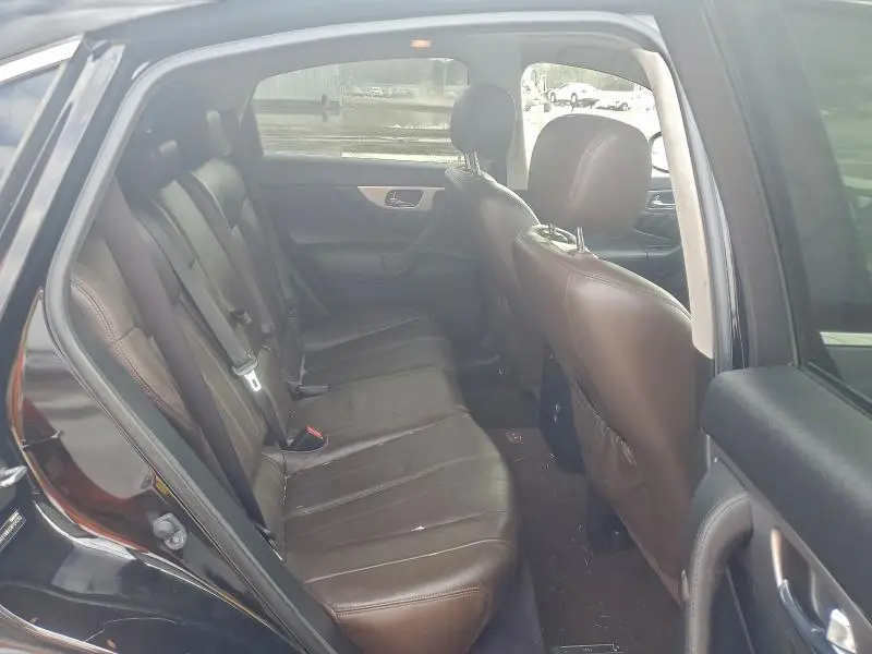 2012 INFINITI FX35   