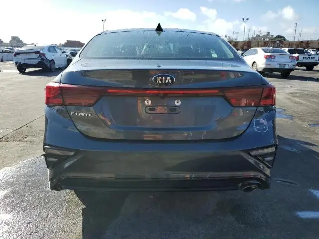 2021 KIA FORTE FE