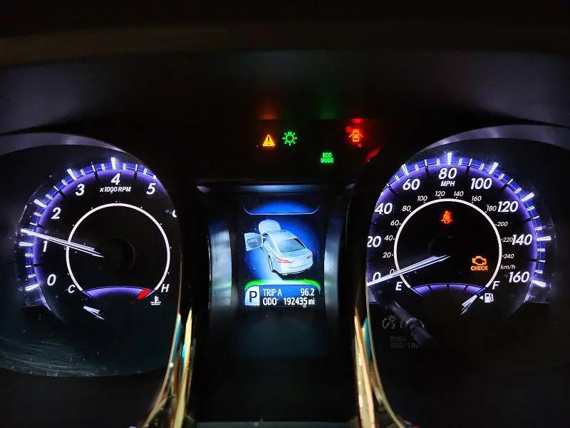 2013 TOYOTA AVALON LIMITED  