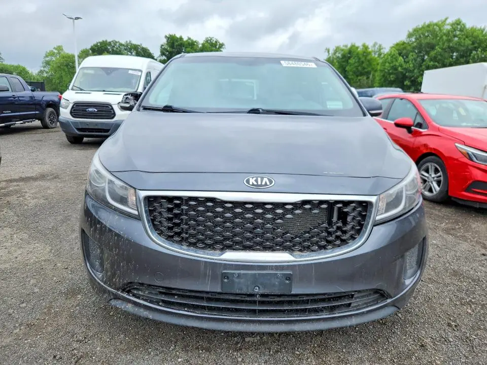 2018 KIA SEDONA LX  