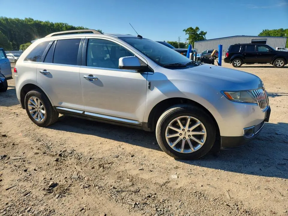 2011 LINCOLN MKX   
