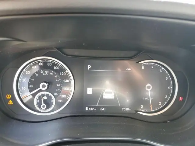 2025 GENESIS G70 BASE  