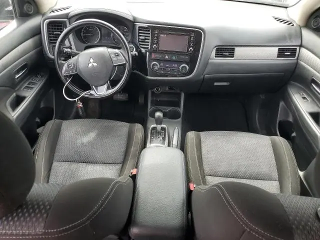 2016 MITSUBISHI OUTLANDER SE  