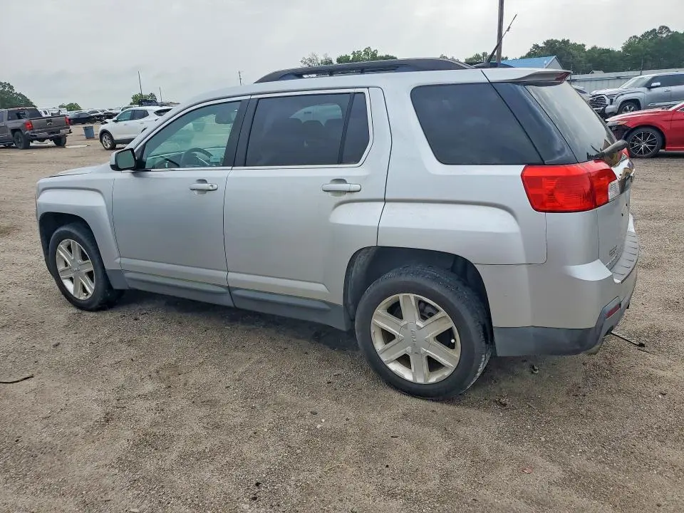 2010 GMC TERRAIN SLE  