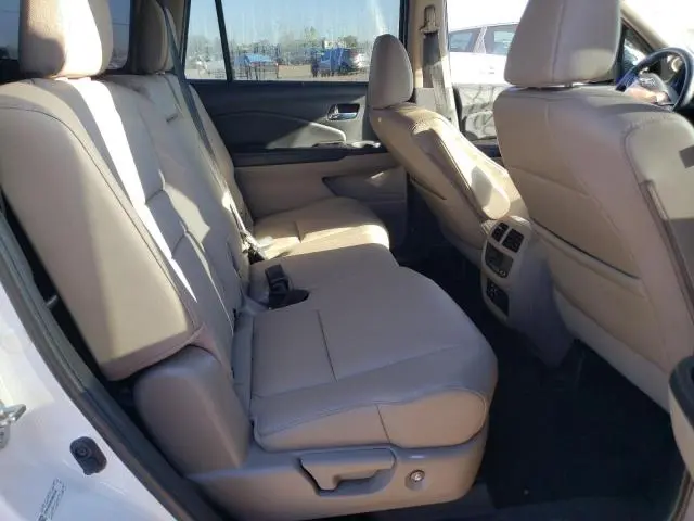 2016 HONDA PILOT TOURING  