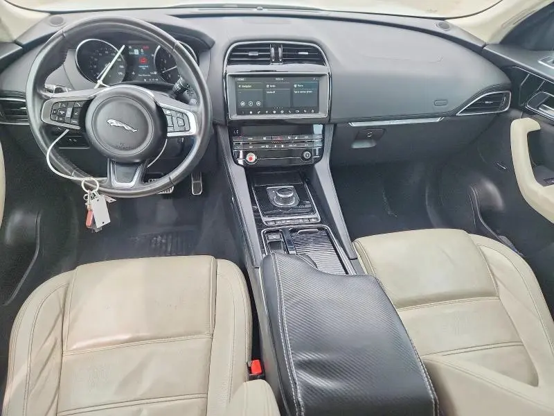 2019 JAGUAR F-PACE PRESTIGE  