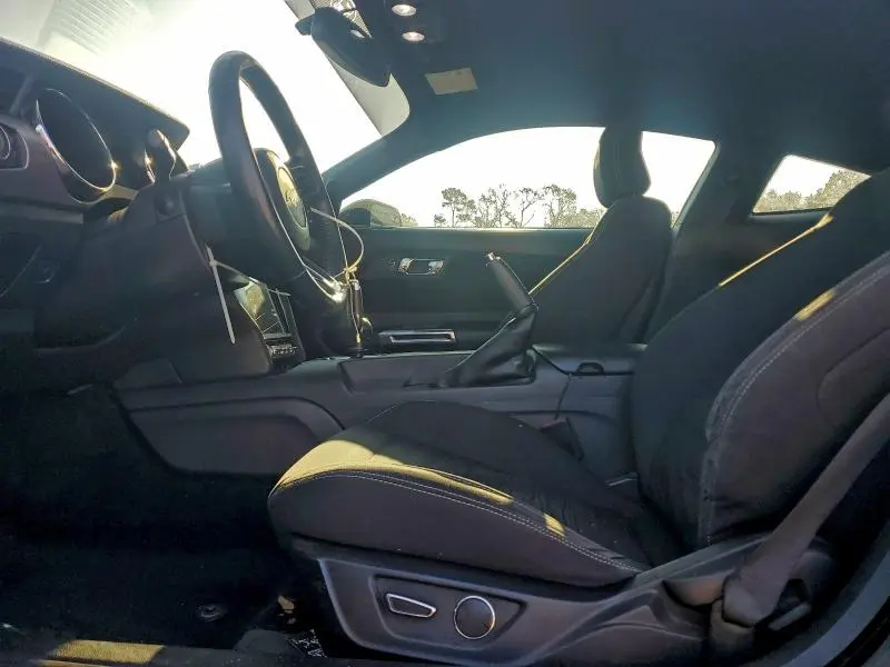 2017 FORD MUSTANG GT  