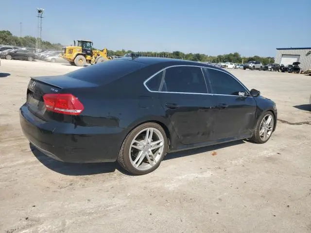 2012 VOLKSWAGEN PASSAT SE