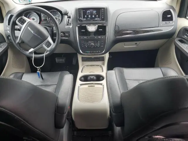 2013 CHRYSLER TOWN & COUNTRY TOURING L  