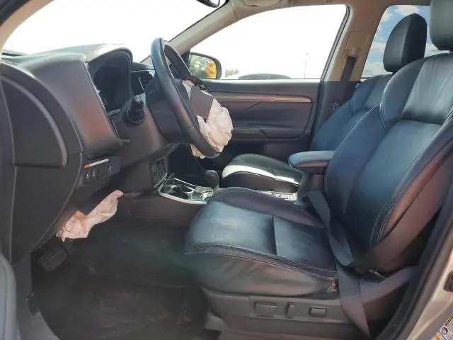 2020 MITSUBISHI OUTLANDER SE  