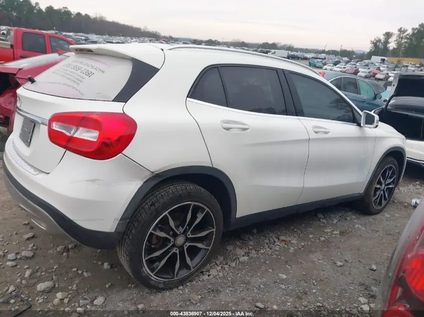 2017 MERCEDES-BENZ GLA 250  