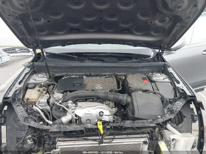 2021 MERCEDES-BENZ GLB 250  