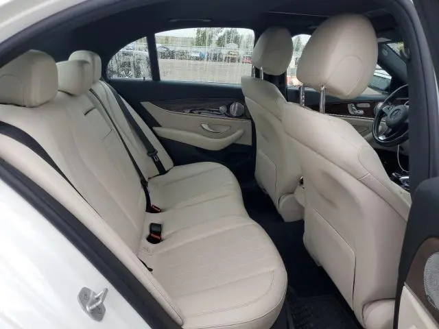 2017 MERCEDES-BENZ E 300 4MATIC  