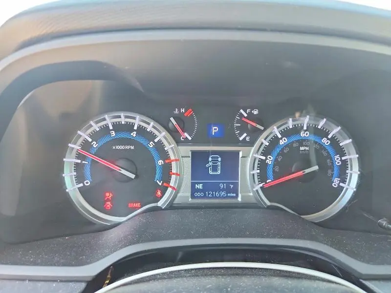 2015 TOYOTA 4RUNNER SR5  