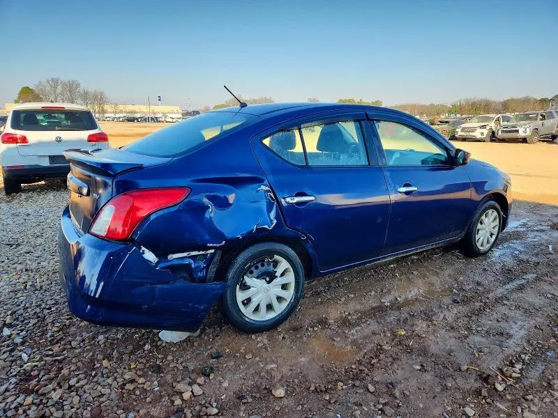 2018 NISSAN VERSA S  