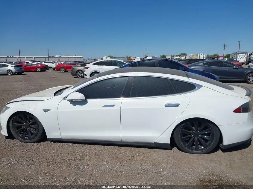 2013 TESLA MODEL S PERFORMANCE