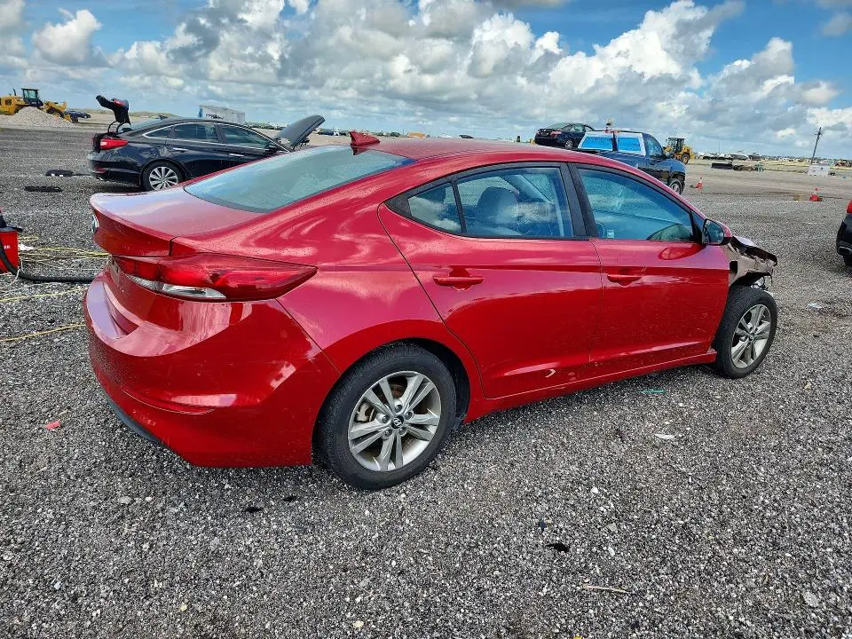2018 HYUNDAI ELANTRA SEL  
