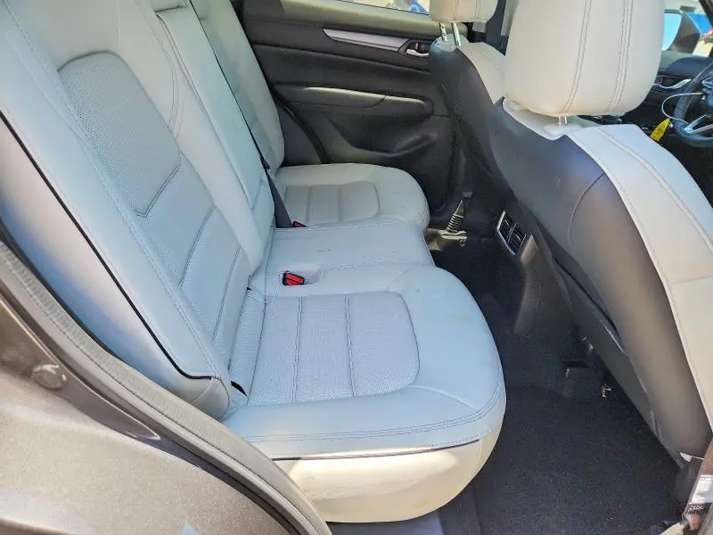 2025 MAZDA CX-5 PREFERRED/CARBON EDITION  