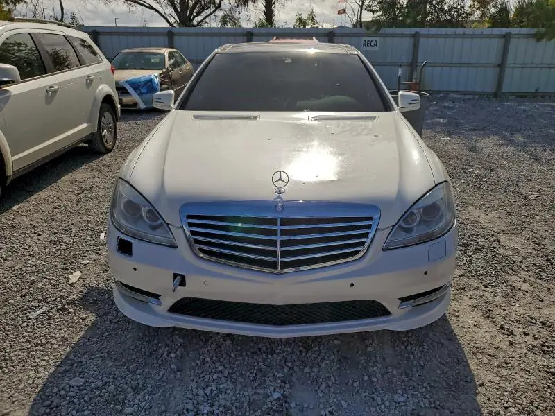 2013 MERCEDES-BENZ S 550  