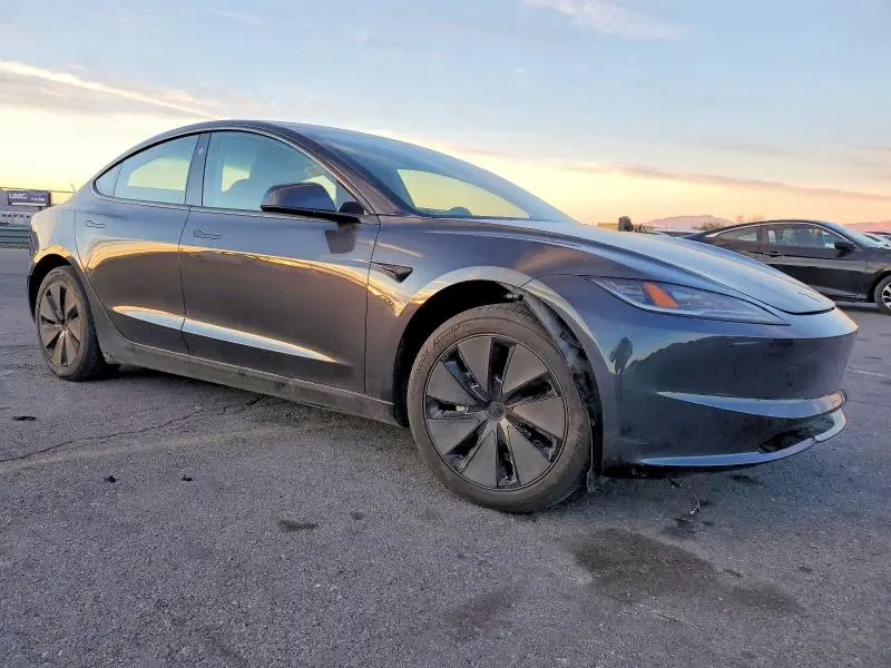 2024 TESLA MODEL 3   