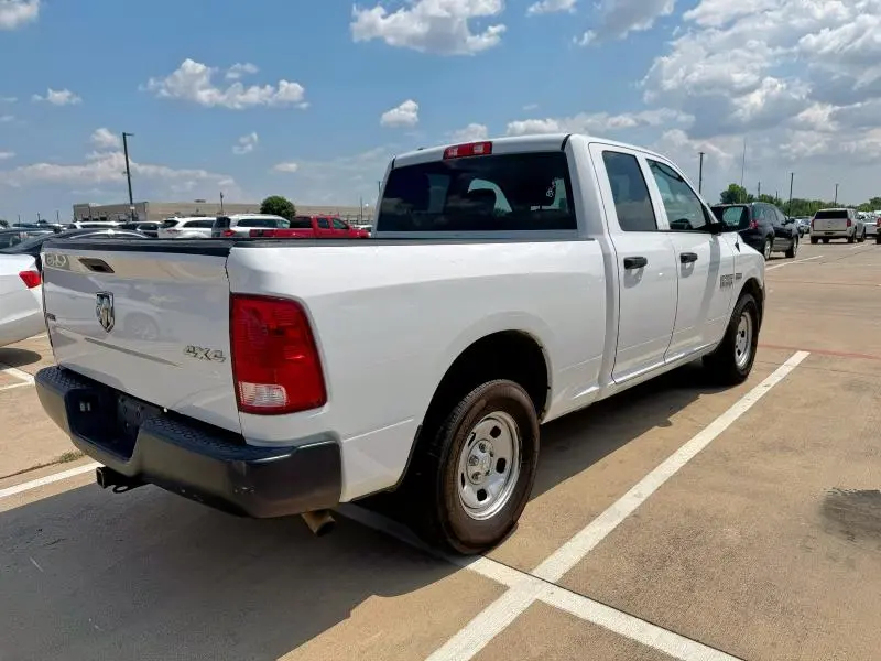 2016 RAM 1500 ST  