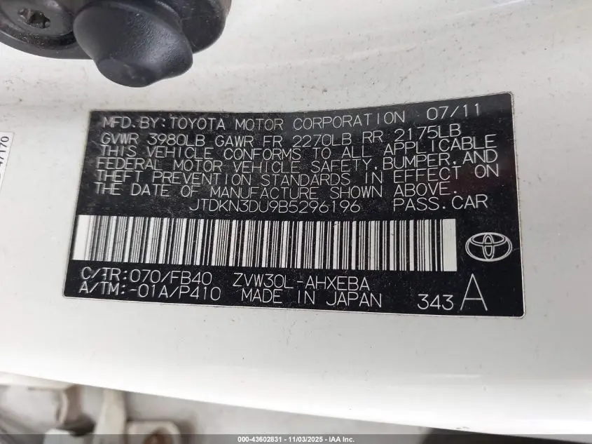 2011 TOYOTA PRIUS THREE