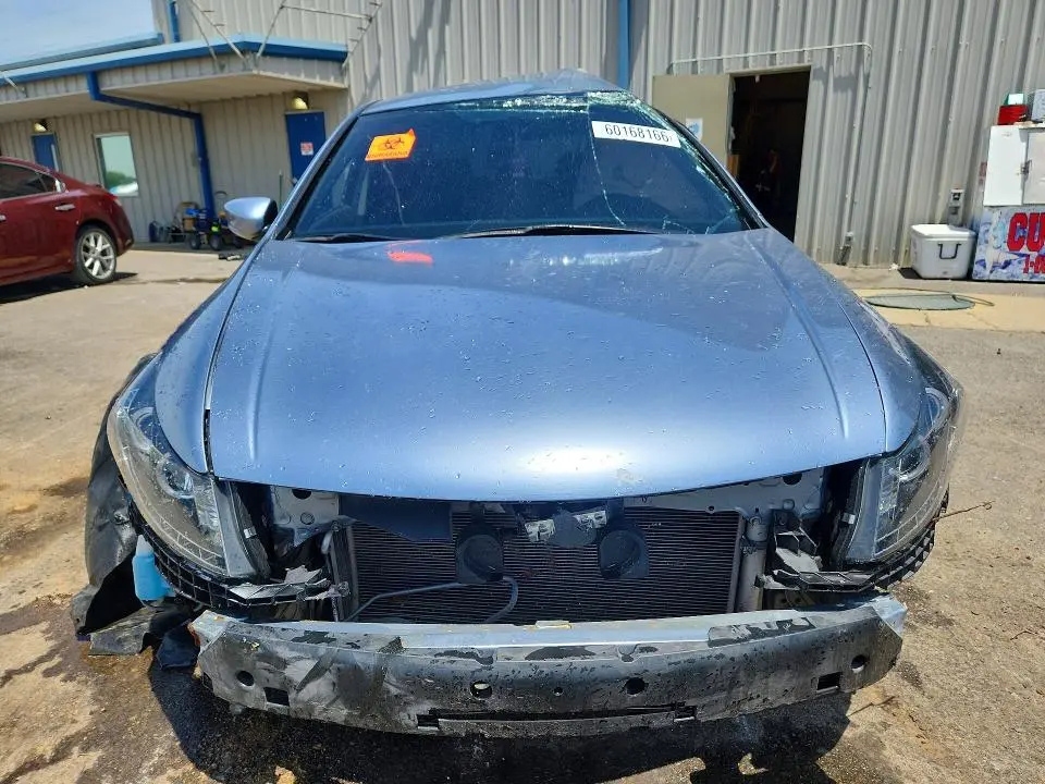 2011 HONDA ACCORD LX  