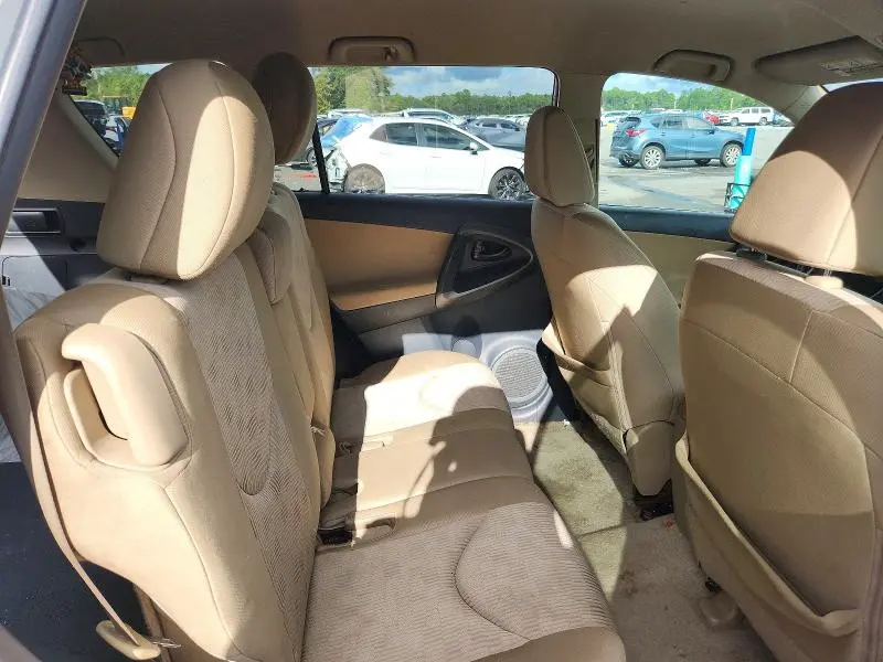 2011 TOYOTA RAV4 BASE  