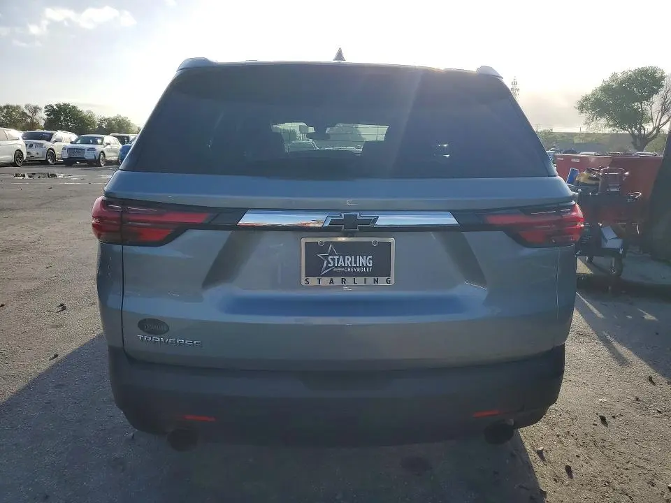 2023 CHEVROLET TRAVERSE LS  