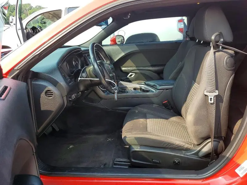 2015 DODGE CHALLENGER SXT  