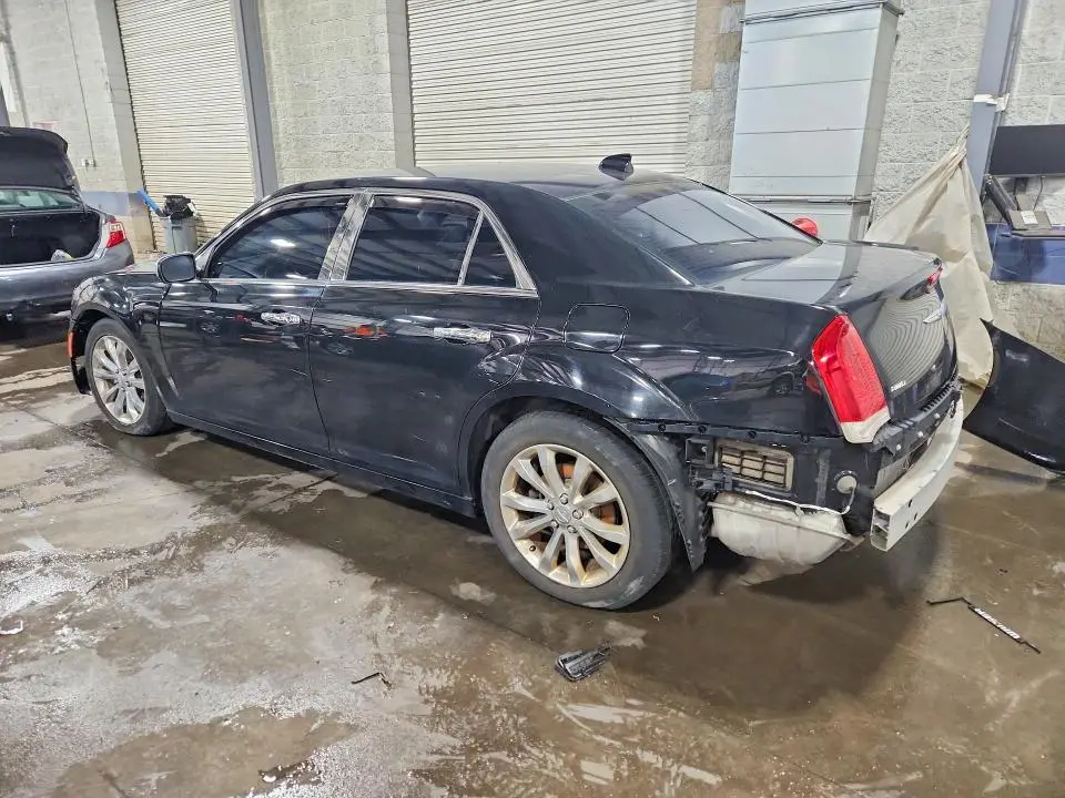 2018 CHRYSLER 300 TOURING  