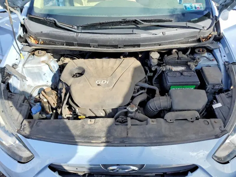 2012 HYUNDAI ACCENT GLS  