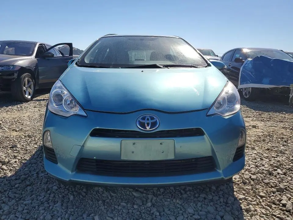 2013 TOYOTA PRIUS C ONE  
