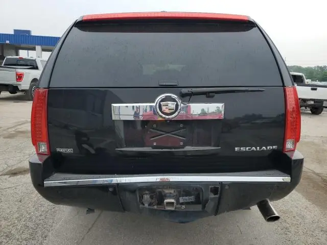 2011 CADILLAC ESCALADE ESV LUXURY  