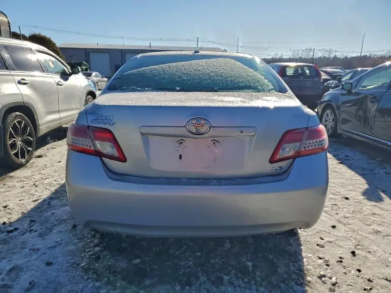 2011 TOYOTA CAMRY BASE  