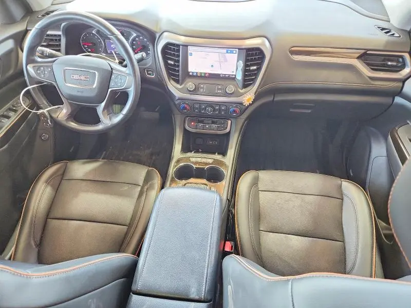 2021 GMC ACADIA AT4  