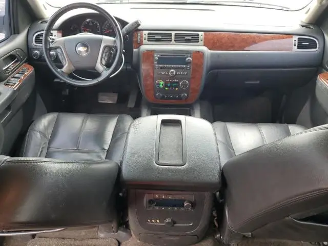 2012 CHEVROLET SUBURBAN K1500 LT  