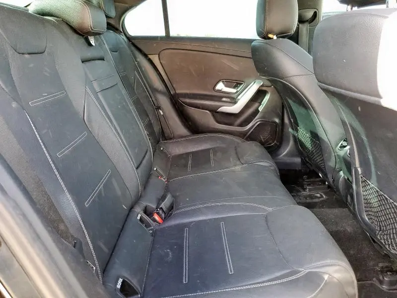 2020 MERCEDES-BENZ A 220  