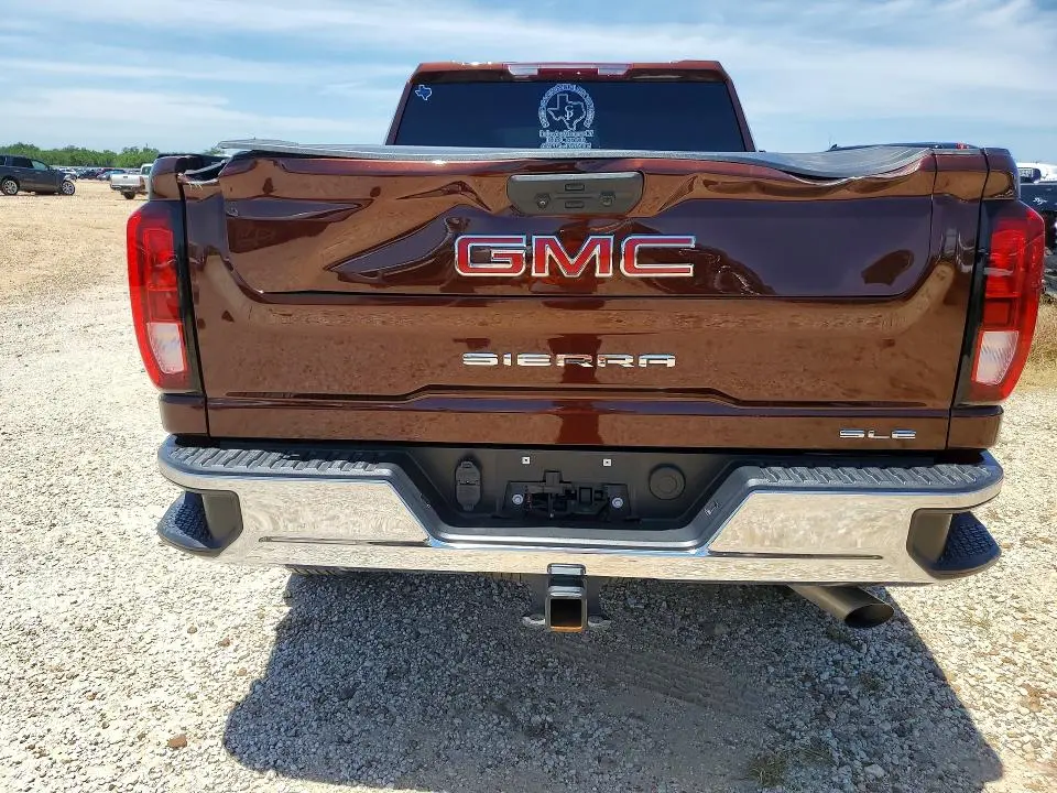 2024 GMC SIERRA K2500 SLE  
