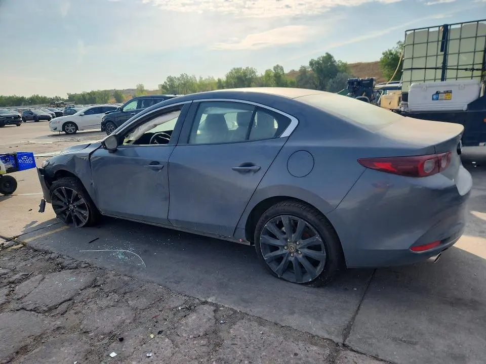 2024 MAZDA 3 PREFERRED  