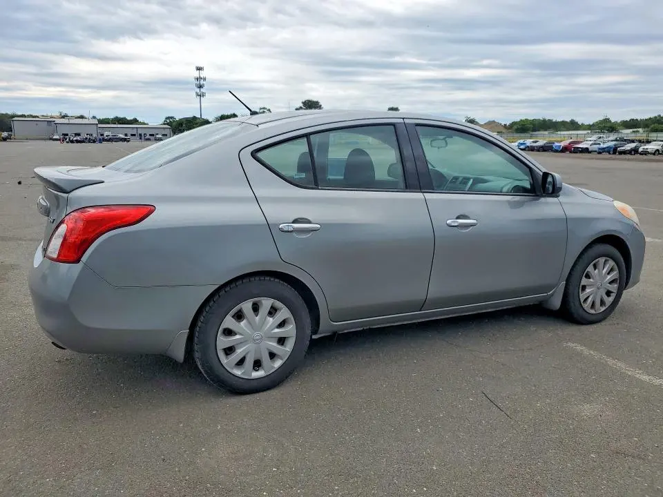 2014 NISSAN VERSA 1.6 S  
