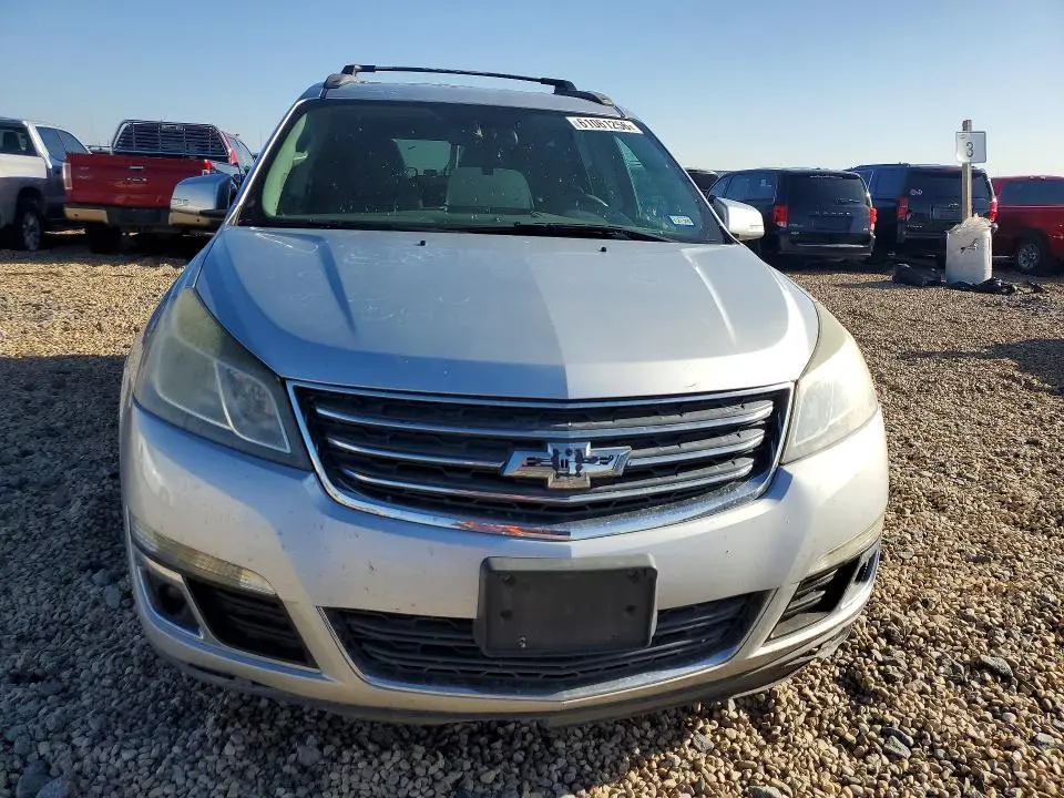 2014 CHEVROLET TRAVERSE LT  