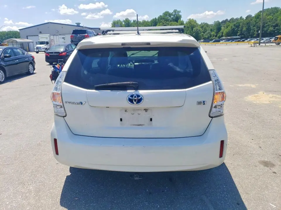 2012 TOYOTA PRIUS V TWO  