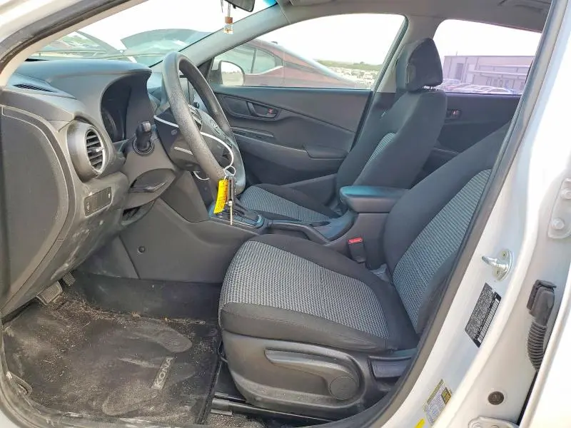 2018 HYUNDAI KONA SE  