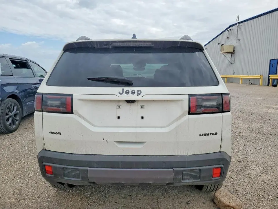 2026 JEEP CHEROKEE LAREDO  